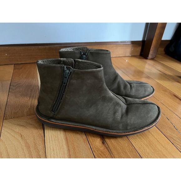 Camper Women's Beetle Ankle‎ Boot Olive Green Size 40/US 10 - Picture 1 of 6